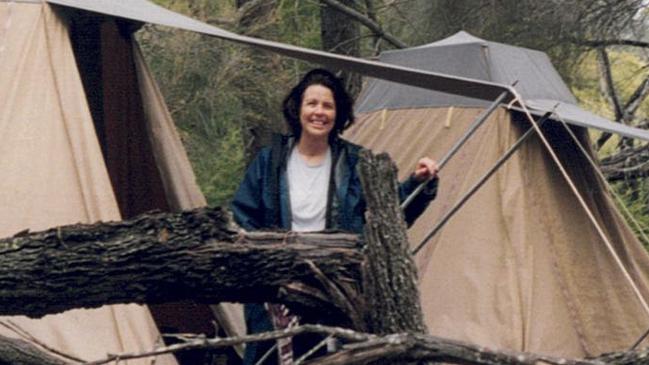 Joan Masterman at the now defunct Cooks Beach standing camp during the early days of the Freycinet Experience Walk.