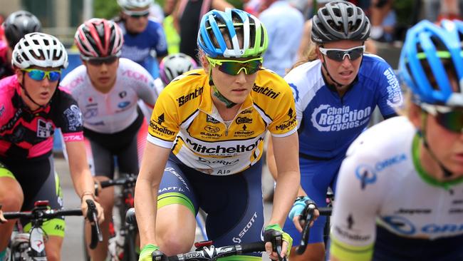 Gracie Elvin on her way to winning the overall event for elite women during the criterium, stage 4 of the 2016 Mitchelton Bay Cycling Classic on Monday, January 4, 2016, in Williamstown, Victoria, Australia. Picture: Hamish Blair