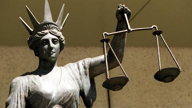 A Tennant Creek man convicted of murder after bashing his wife to death with a brick has had his guilty verdict overturned on appeal on the basis he was too drunk to realise he was killing her.