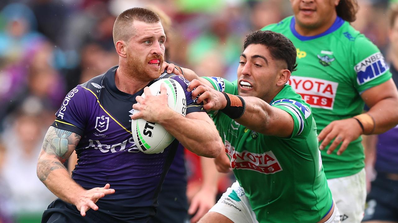 WAGGA WAGGA, AUSTRALIA - APRIL 09: Cameron Munster of the Storm in action during the round five NRL match between the Canberra Raiders and the Melbourne Storm at McDonalds Park, on April 09, 2022, in Wagga Wagga, Australia. (Photo by Mark Nolan/Getty Images)