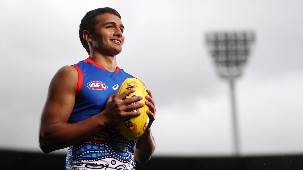 AFL 2022: Indigenous Round, Sir Doug Nicholls, Rounds 10 and 11