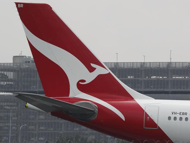 SYDNEY, AUSTRALIA - NewsWire Photos February 25, 2021: QANTAS has reported losses of around 1 billion dollars over the last year, counting the financial cost of Covid-19 on the airline. QANTAS planes are pictured at Sydney Airport today. Picture: NCA NewsWire / David Swift