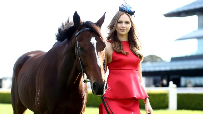 Pictured at Royal Randwick Racecourse today is Ksenija Lukich for Spring Racing Fashion with ex race horse Jabba. Picture: Tim Hunter.