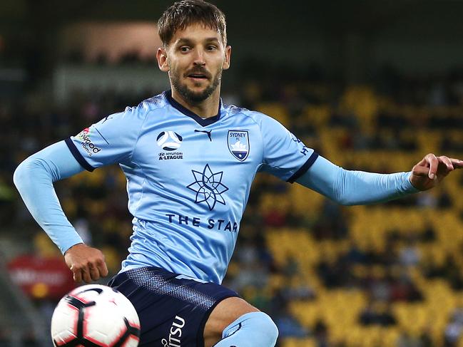 Sydney FC star Milos Ninkovic is wary of Wellington’s goalscoring threat. Picture: Getty Images 