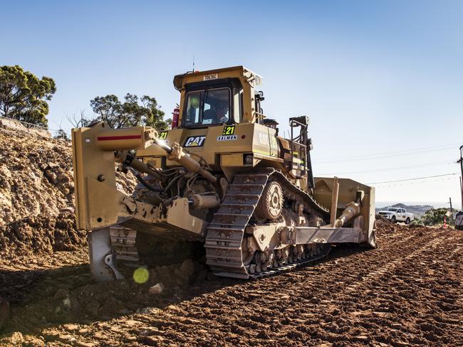 Work on the $140 million Mona Vale Rd (East) upgrade stretching from Lane Cove Rd, Ingleside to just past Foley St, Mona Vale, will link with the $340m Mona Vale Rd (west) revamp. Picture: RMS