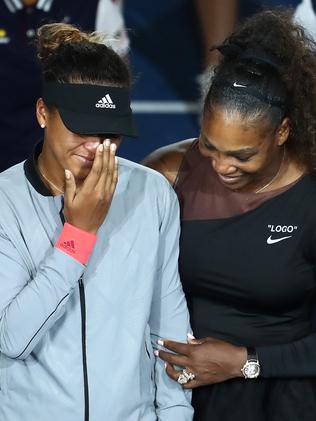 Serena’s awkward hug. Picture: Al Bello