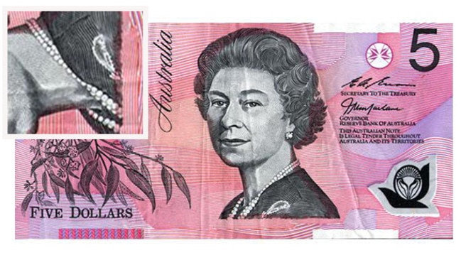 New five dollar note in Reaction mixed | news.com.au Australia's leading news site