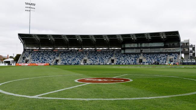 BALLARAT, AUSTRALIA - MARCH 24: A general view before the 2024 AFL Round 02 match between the Western Bulldogs and the Gold Coast SUNS at Mars Stadium on March 24, 2024 in Ballarat, Australia. (Photo by Dylan Burns/AFL Photos via Getty Images)