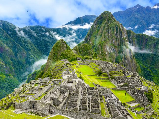 ESCAPE DEALS SEPTEMBER 1 2019 Machu Picchu in Peru. For use with My Escape Offer copy