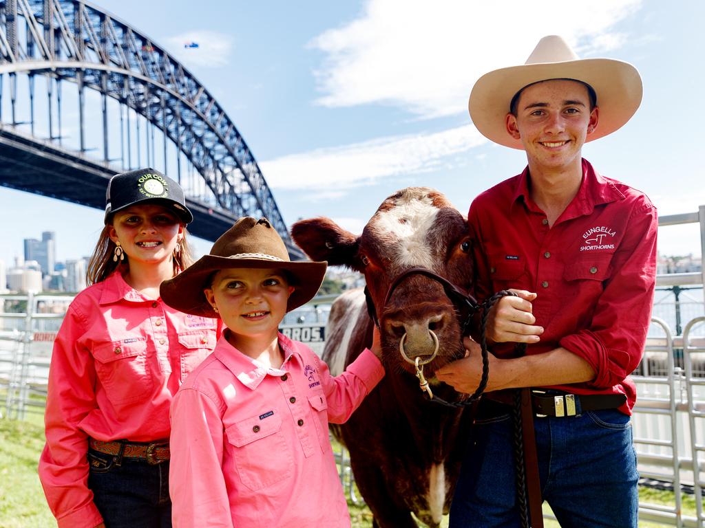 Chloe, Abby and Hugh Thomas from Eungella Shorthorns on Australia Day. Picture: NCA NewsWire / Nikki Short