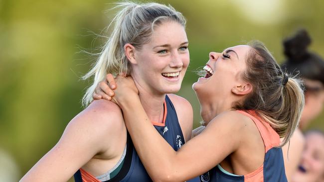 Bridie Kennedy (right) has settled into life at Carlton. Picture: Jay Town