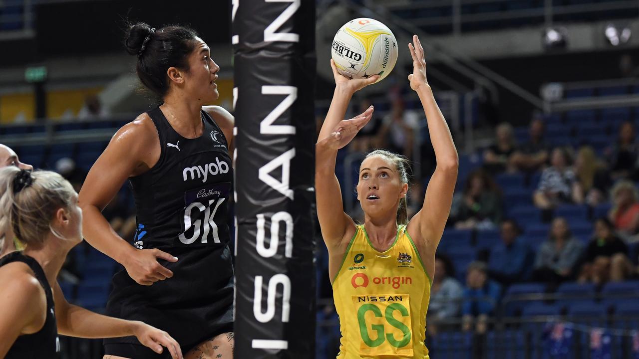 Constellation Cup Netball Australian Diamonds Defeated By New Zealand 55 49 The Courier Mail
