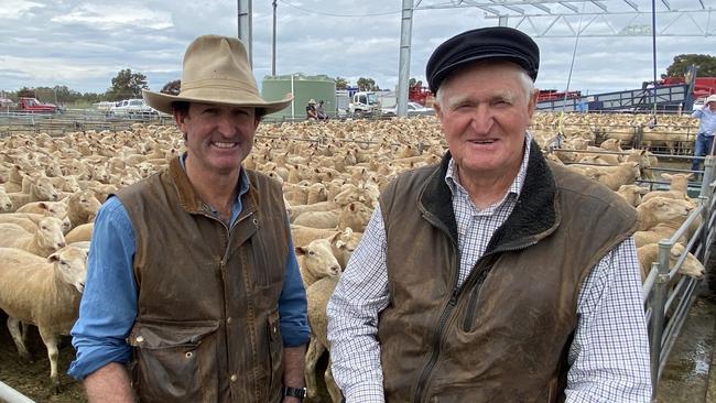 David and Bill Bott from Mulwala, NSW, sold 1227 first cross ewes at Corowa to a top price of $412.