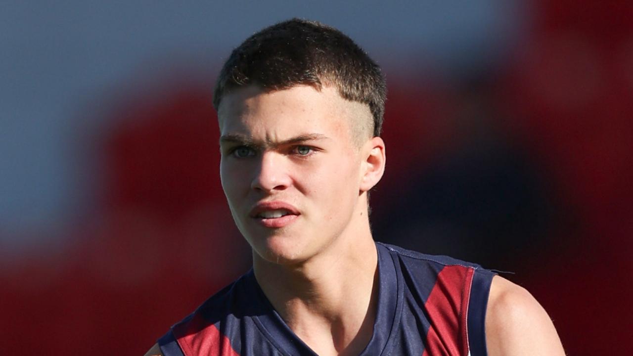 Top draft prospects, media star’s son lead Haileybury over Caulfield