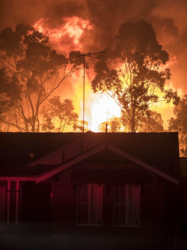 Wattle Grove house threatened.