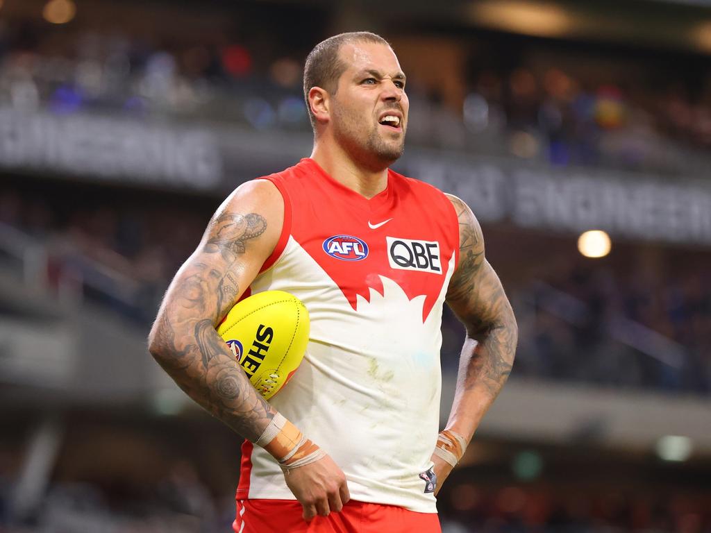 Lance Franklin shook off a sore knee to finish the game against Fremantle. Picture: James Worsfold/Getty Images