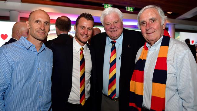 Ex-Crow Tyson Edwards, tennis legend Lleyton Hewitt, and SA football legends Bill Sanders and Bob Hammond at Adelaide Oval before the 2017 preliminary final. Picture: Bianca De Marchi