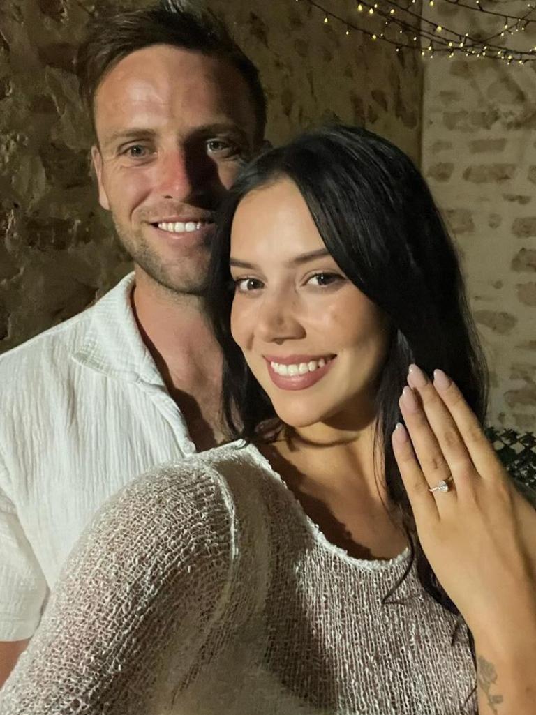 Veteran Crow Brodie Smith has announced his engagement to girlfriend Lisa McCarthy. Picture: Instagram