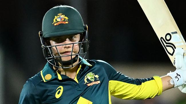 MACKAY, AUSTRALIA - SEPTEMBER 19: Phoebe Litchfield of Australia celebrates her half century during game one of the Women's T20 International Series between Australia and New Zealand at Great Barrier Reef Arena on September 19, 2024 in Mackay, Australia. (Photo by Albert Perez/Getty Images)