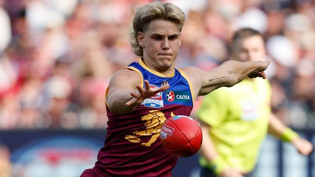 MELBOURNE, AUSTRALIA - SEPTEMBER 28: Will Ashcroft of the Lions kicks the ball during the 2024 AFL Grand Final match between the Sydney Swans and the Brisbane Lions at The Melbourne Cricket Ground on September 28, 2024 in Melbourne, Australia. (Photo by Dylan Burns/AFL Photos via Getty Images)