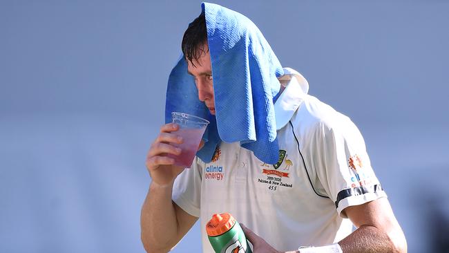 Marnus Labuschagne cools down during the second session. Picture: AAP