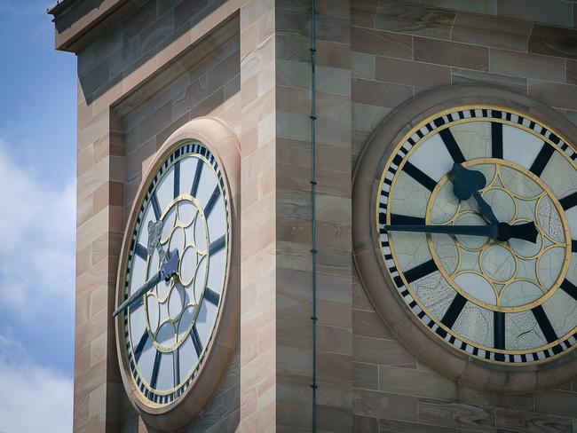 NCA NEWSWIRE BRISBANE AUSTRALIA 18/09/2023A generic photo of the Brisbane Town Hall Clock , daylight saving.Picture: Glenn Campbell/NcaNewsWire