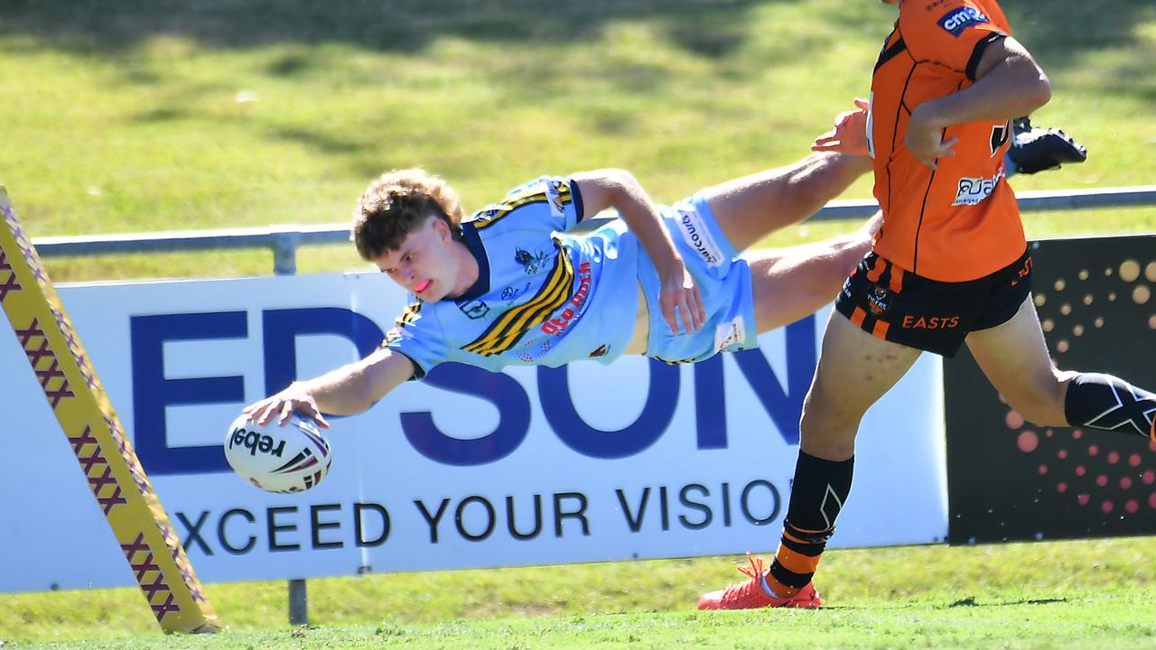 Norths player Samuel Hyne scores. Picture, John Gass