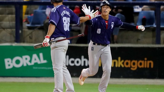 For the past two years, the Geelong-Korea team has played in the Australian Baseball League.