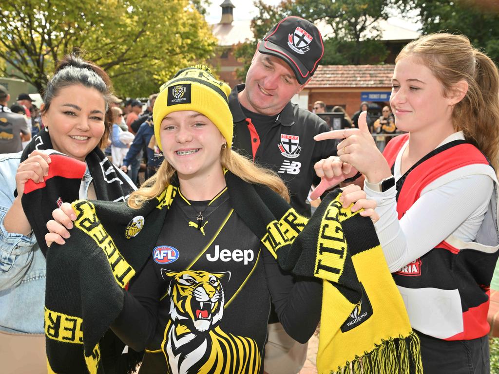 Footy fans enjoying the Norwood Food and Wine Festival on Sunday. Picture: Brenton Edwards