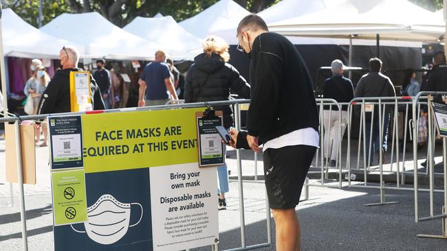 People checking into Salamanca Market. Changes to Check In Tas app. Picture: Nikki Davis-Jones