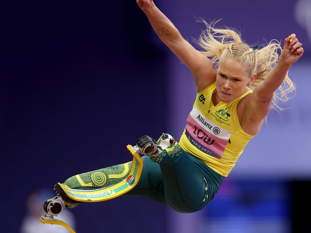 Vanessa Low jumps to gold in Paris. Picture: Ezra Shaw/Getty Images