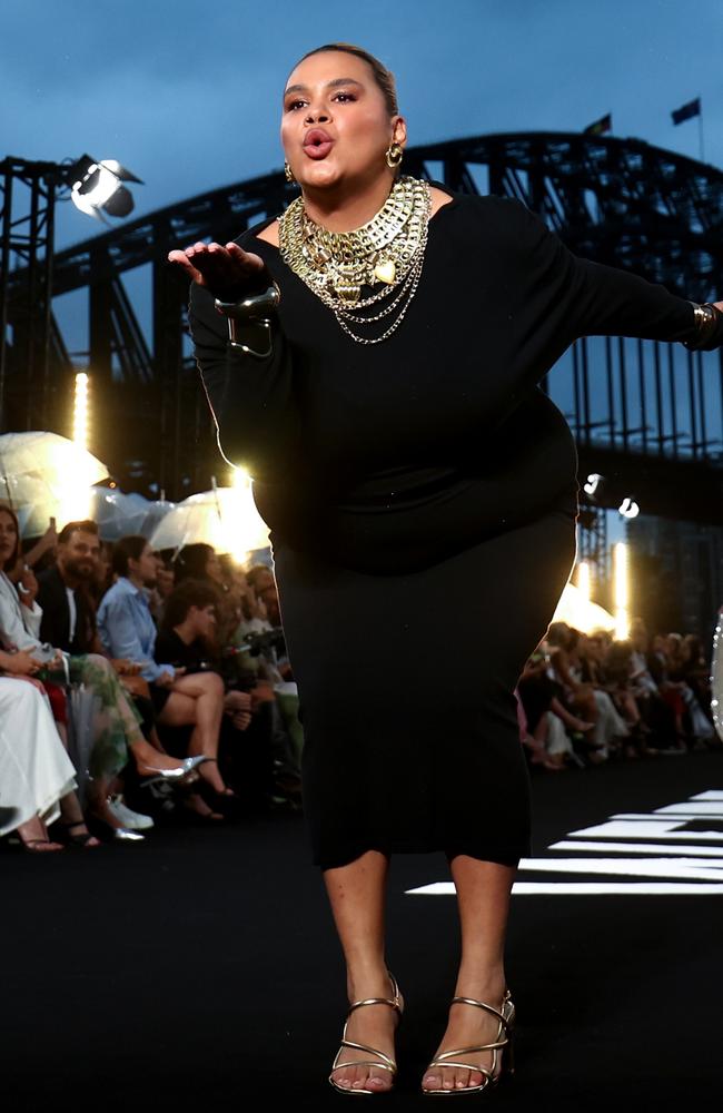 Proud Yorta-Yorta woman Allira Potter, an Author and manifestation expert, was snapped blowing a kiss to the star-studdedaudience. Picture: Brendon Thorne/Getty Images