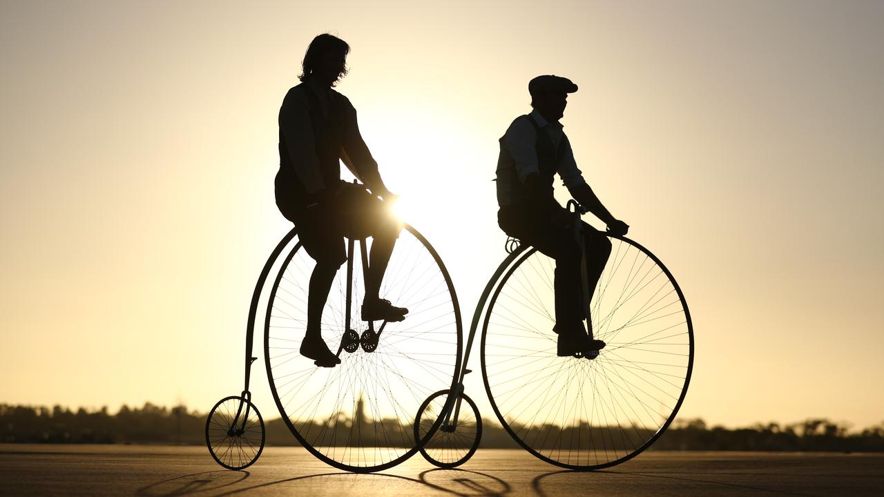 Kids News: Scottish Cyclist Mark Beaumont Breaks British Penny Farthing ...