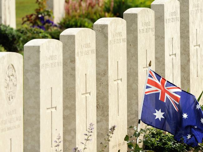 WESTERN FRONT: for Barrett / Nicholson story  .. A picture taken on July 28,2013 at Villers-Bretonneux military memorial shows graves of Australian soldiers fallen during the World War I in Villers Bretonneux. AFP PHOTO PHILIPPE HUGUEN