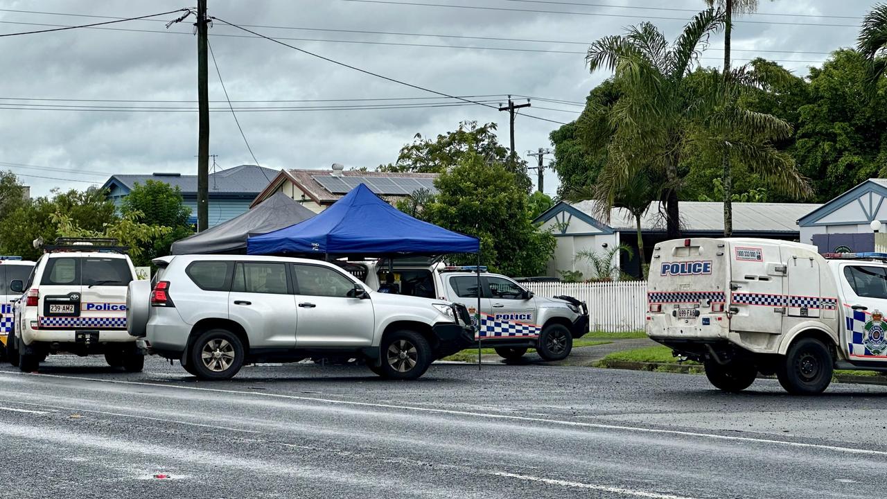 Paramedics treat two toddlers pulled from pool on Rigg St, Woree ...