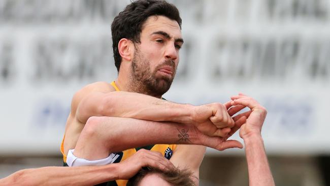 Simon Close, who played for Leopold recently, has impressed for Harrow Balmoral this season. Picture: Peter Ristevski