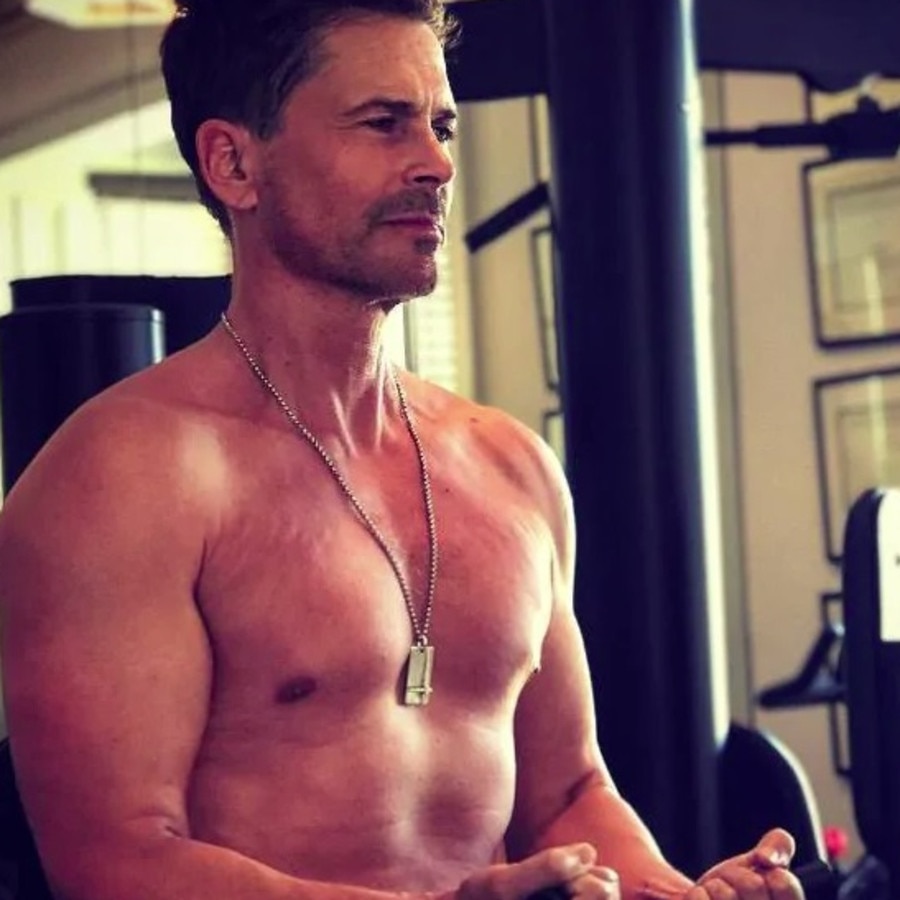 Rob Lowe takes to Instagram to celebrate 30 years sober | Photo