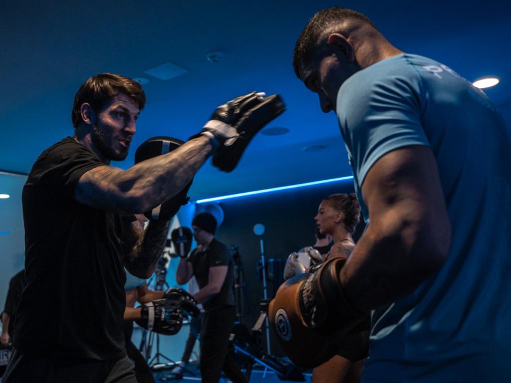 Curtis Scott and Alex Pereira. Image: No Limit Boxing