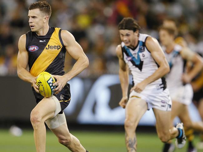 Brett Deledio on the move for Richmond. Pic: Michael Klein