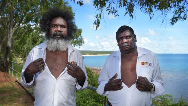 Rirratjingu elders Witiyana Marika and Bakamumu Marika are both lucky to be alive after suffering severe heart problems. Bakamumu died twice on the operating table after a massive cardiac arrest in Yirrkala two years ago