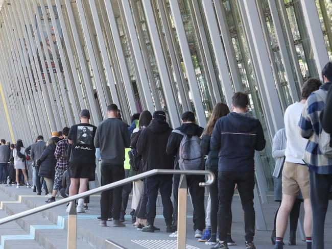 Nearly all Australians lined up to get vaccinated. Picture: David Crosling/NCA NewsWire