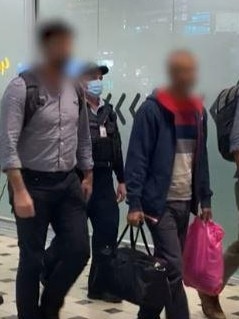 Unlicensed foreign exchange trader Daniel Farook Ali being extradited back to Australia. Picture: Australian Federal Police