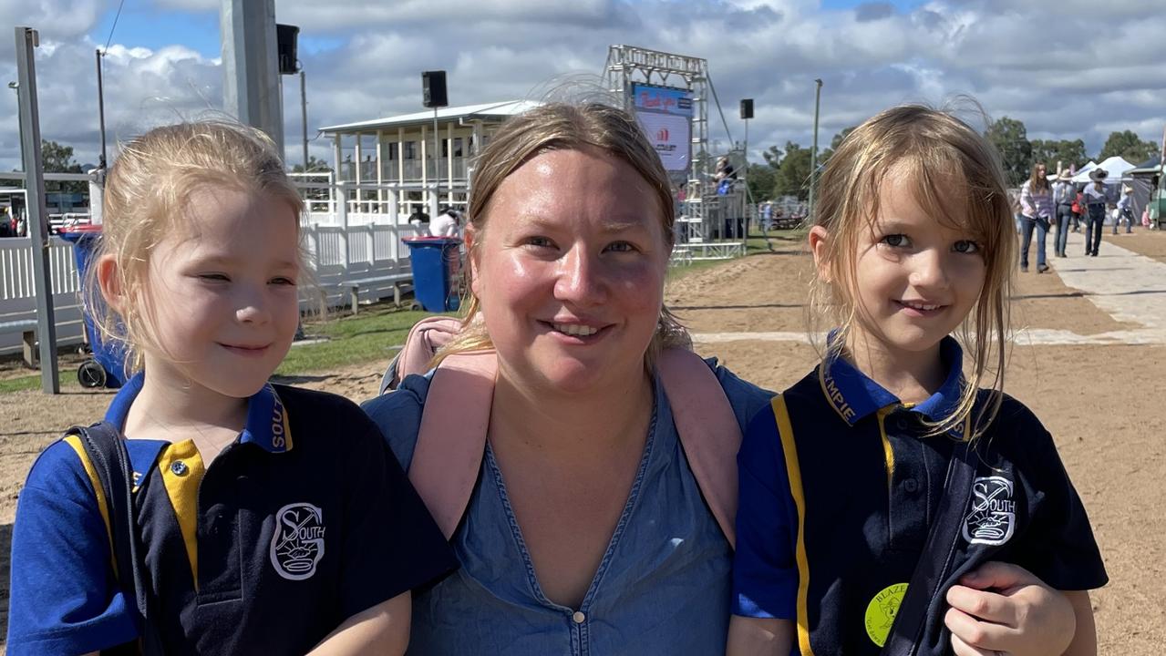 L-R: Lucy, Tahlia and Elyza at the Gympie Show 2025.
