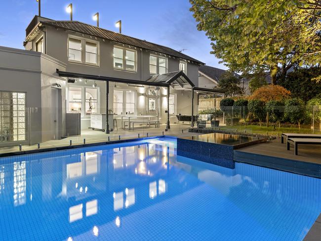 12 Grandview St, Moonee Ponds - for Herald Sun realestate