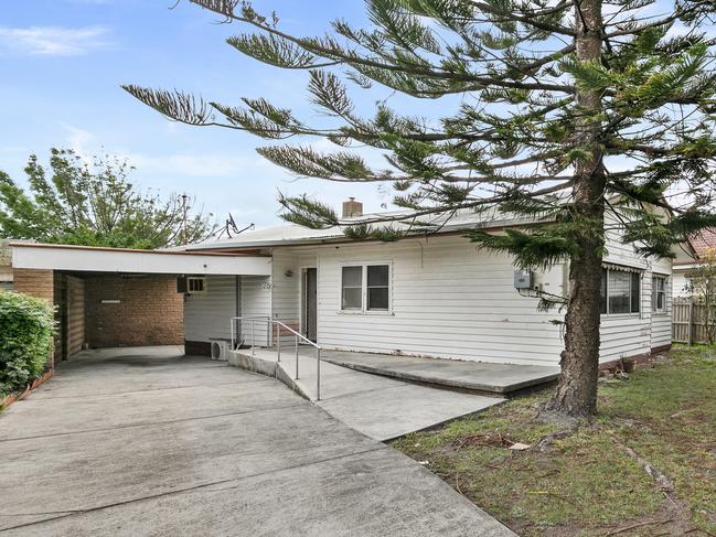 The three-bedroom house at 20 Ash Rd, Leopold, sold for $432,000 at auction.