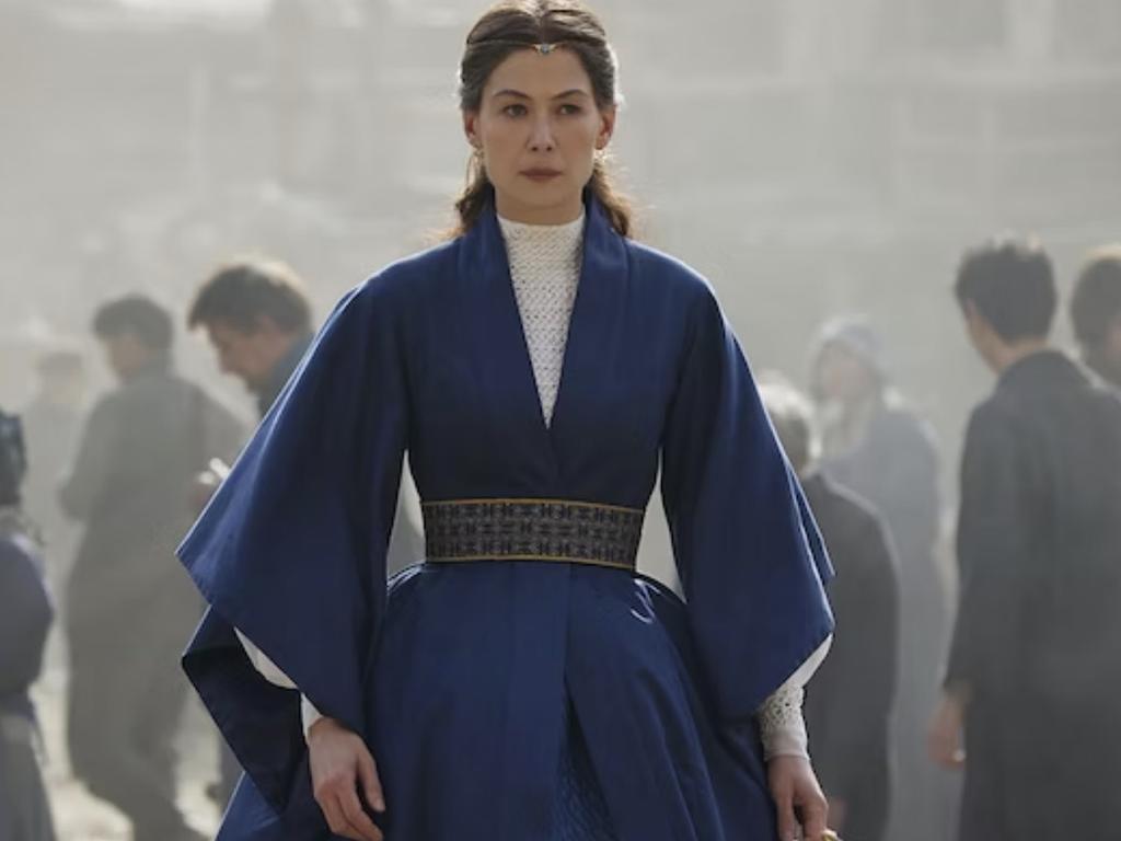 Rosamund Pike as Moiraine. Picture: Amazon Studios