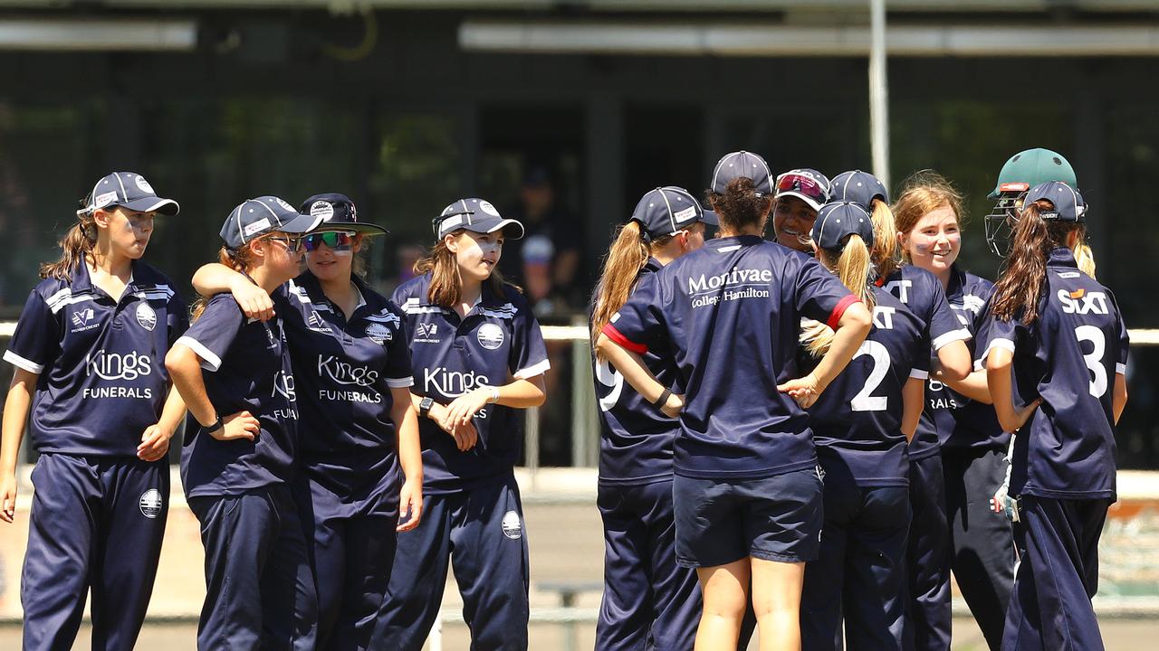 WATCH: Crazy finish to Victorian junior cricket final