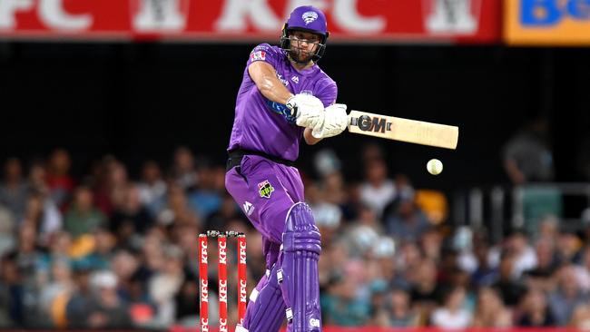 Dawid Malan pulls a short ball during his Big Bash League debut for the Hobart Hurricanes against the Brisbane Heat at The Gabba, on December 27, 2020, in Brisbane, Australia. (Photo by Bradley Kanaris/Getty Images)