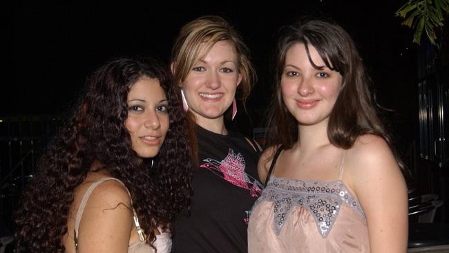 Billie James, Julia Stokes and Shaye Cameron at Mantaz Club and Bar Pic Bryan Lynch AD496028