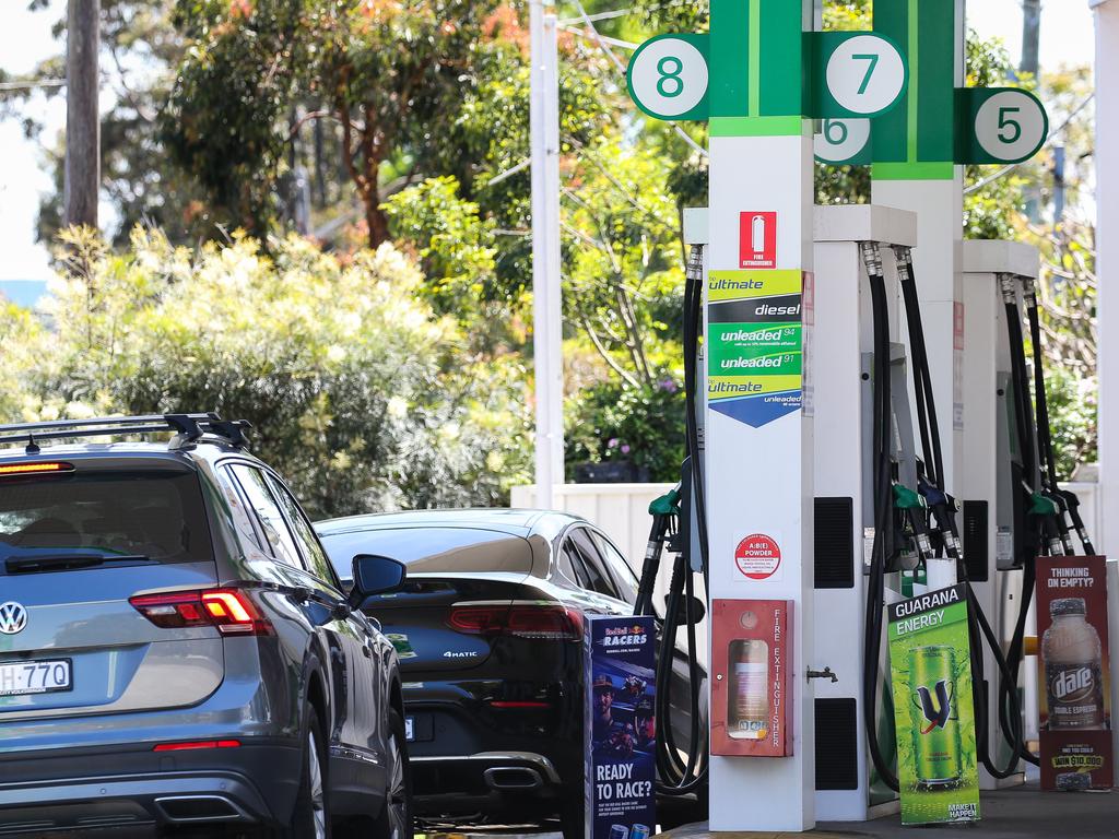 Soaring petrol prices are finally starting to drop. Picture: NCA NewsWire / Gaye Gerard